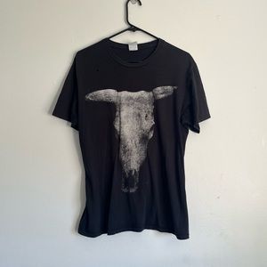 Bull skull Tshirt medium